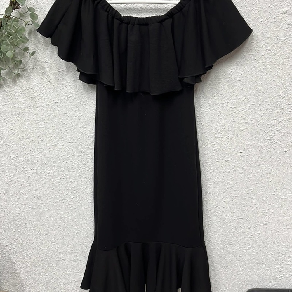 Lularoe Black Cici Dress XS Solid Off-Shoulder Ruffle Stretch Knit - Picture 8 of 8